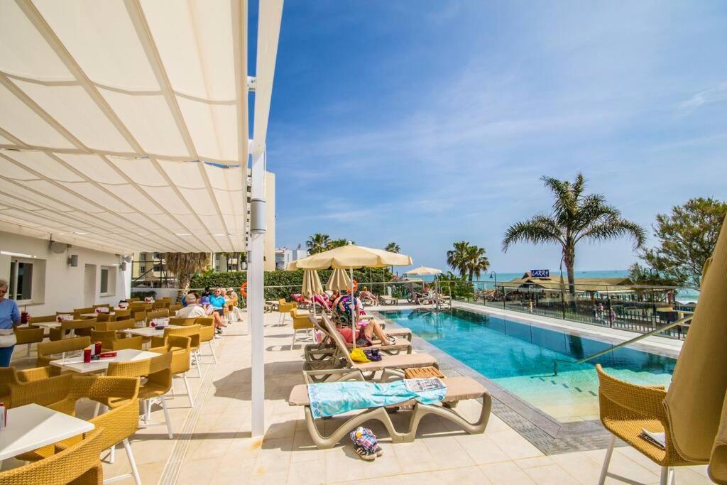 Appartement Ocean House 1713 By Ivi Real Estate à Torremolinos Extérieur photo